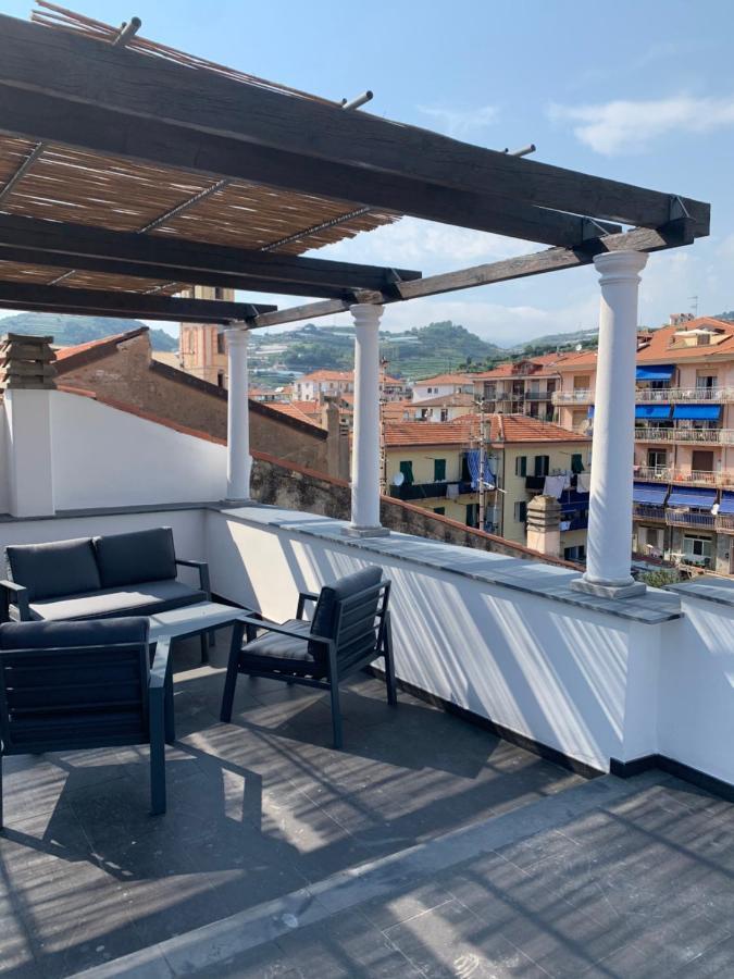 Casa Del Poeta Apartment Riva Ligure Exterior photo